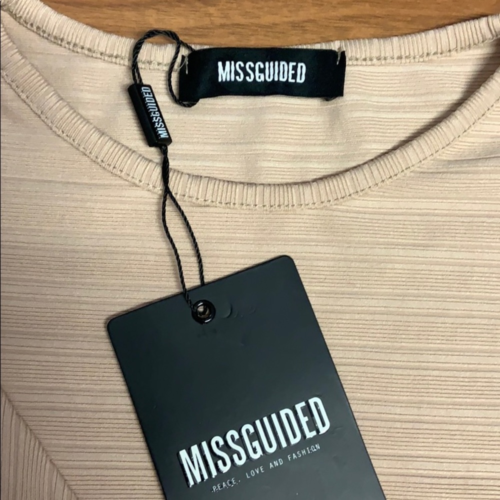 NWT Missguided Ribbed Crop Top - Picture 2 of 4